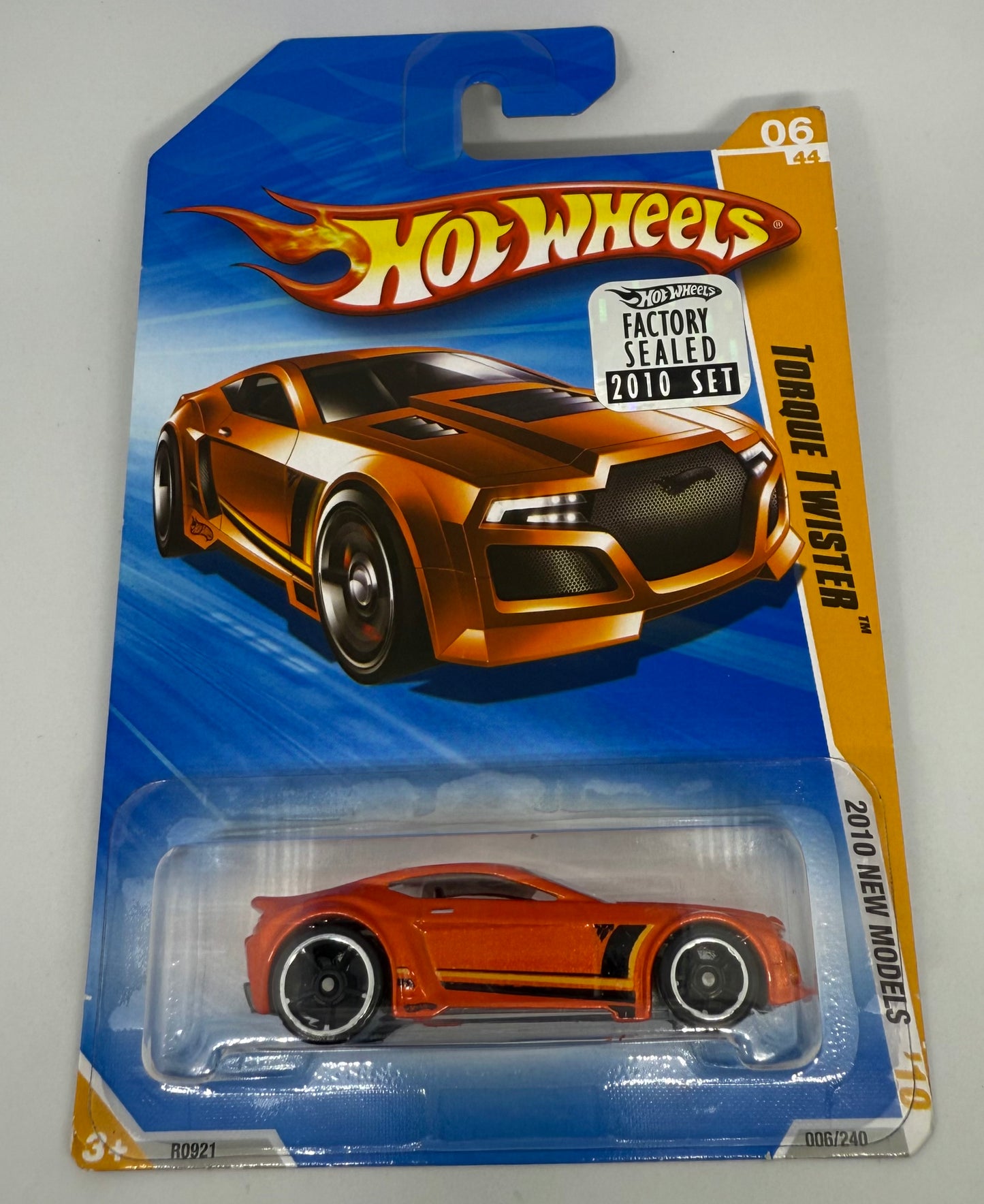 Hot Wheels Torque Twister Factory Sealed 2010 SET